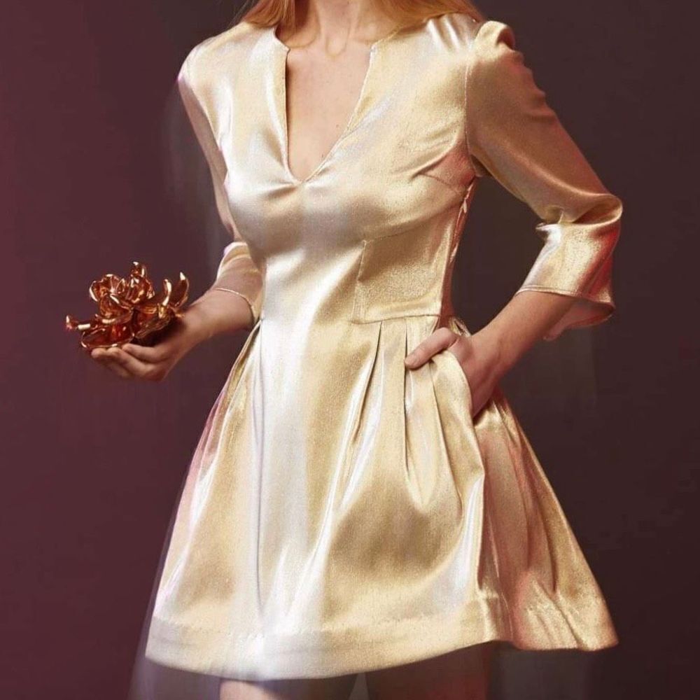 Cavanagh Baker Cara Dress Size 2 Gold Metallic Structured